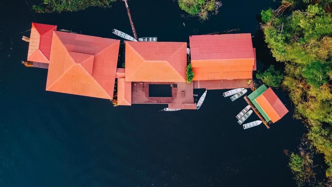 Amazon Arowana Lodge Careiro Экстерьер фото