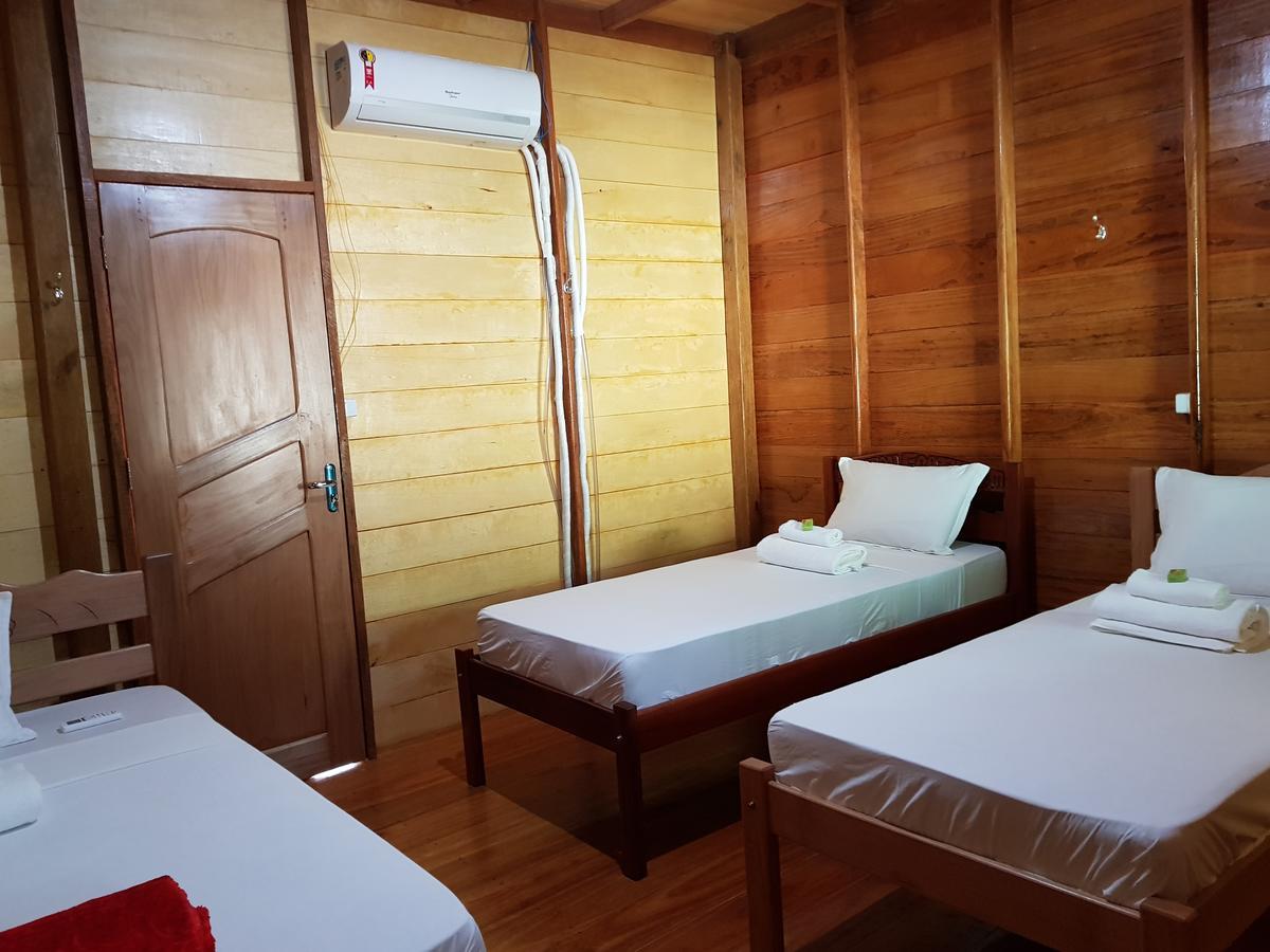 Amazon Arowana Lodge Careiro Экстерьер фото